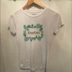 Bebe T-shirt sz med